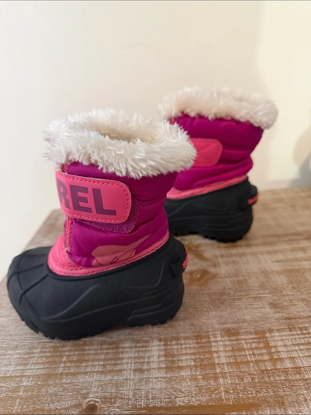 Sorel Toddler Snow Commander Pink Black Winter Boots Faux Fur Trim Size 5